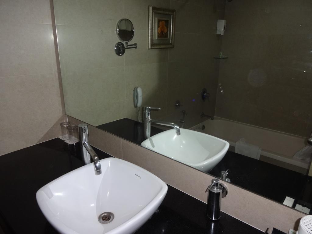 Greenpark Hyderabad Exterior photo